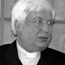 Nie żyje ks. dr Julian Kapłon - Honorowy Obywatel Gminy Jodłowa